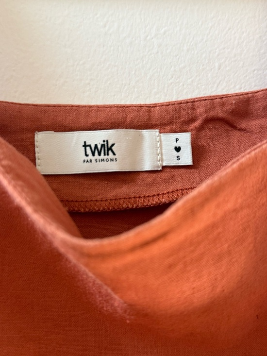 Twik Linen Rust Square-Neck Cropped Tank - Picture 3 of 3